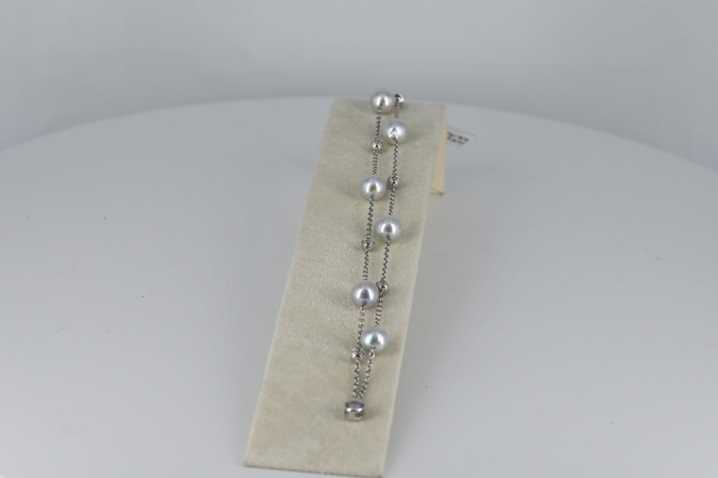 Bracciale in oro con perle coltivate