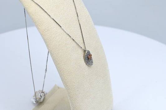 Collana con ciondolo