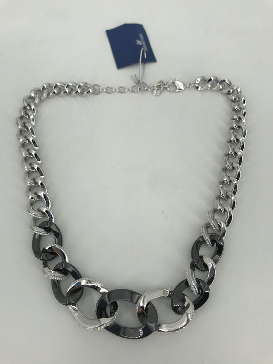 Collana swarovski  groumette art. 1128181